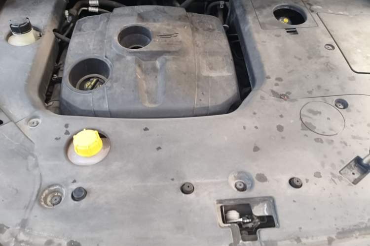 Used CHANGAN OSHAN X7 2020 1.5T Automatic Flagship Edition Engine Bay