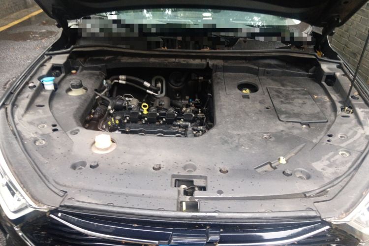 Used CHANGAN OSHAN X7 2020 1.5T Manual Elite Edition Engine Bay