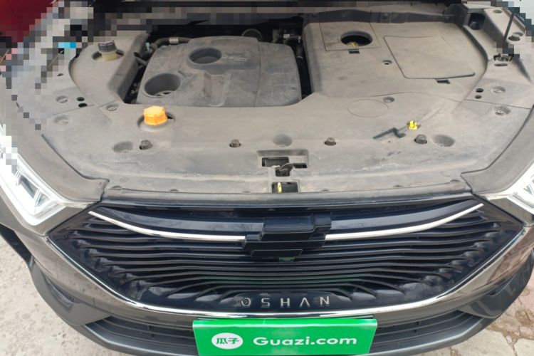 Used CHANGAN OSHAN X7 2020 1.5T Automatic Luxury Version Engine Bay