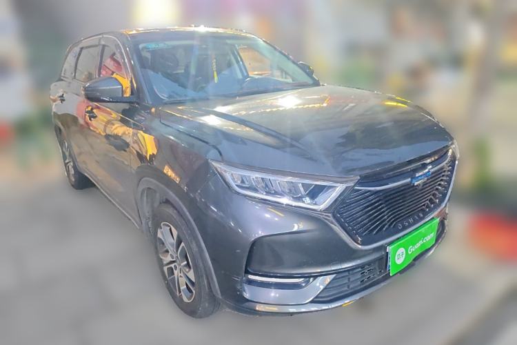 Used CHANGAN OSHAN X7 2020 1.5T Manual Luxury Version Exterior 2