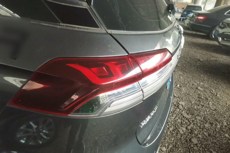 Used CHANGAN OSHAN X7 2020 1.5T Automatic Luxury Version Exterior 2