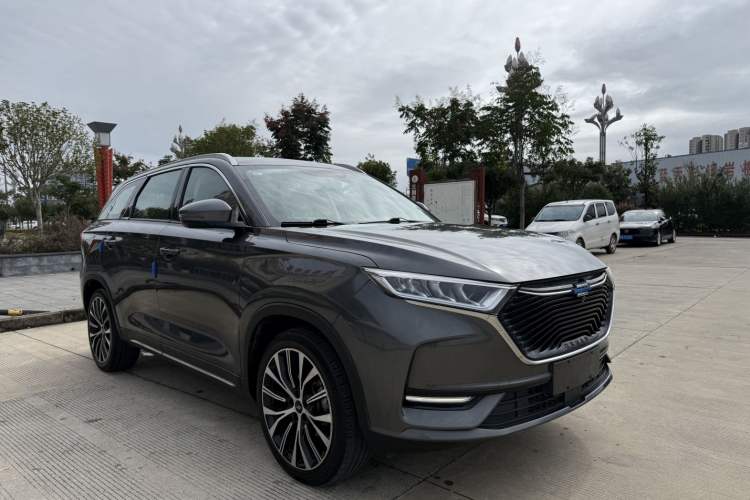 Used CHANGAN OSHAN X7 2020 1.5T Automatic Pilot Edition Exterior 2