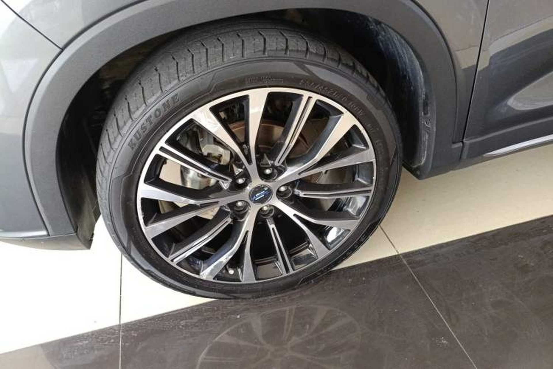 Used CHANGAN OSHAN X7 2020 1.5T Automatic Flagship Edition Exterior 4