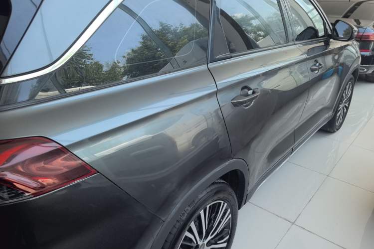 Used CHANGAN OSHAN X7 2020 1.5T Automatic Luxury Model Exterior 4