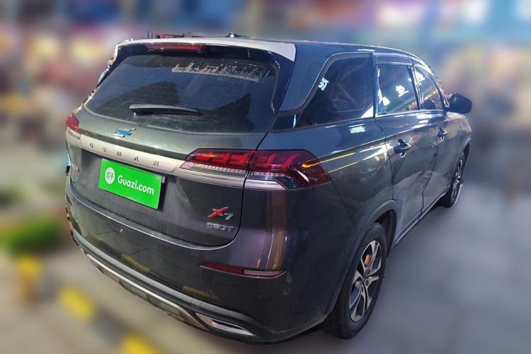 Used CHANGAN OSHAN X7 2020 1.5T Manual Luxury Version Exterior 5