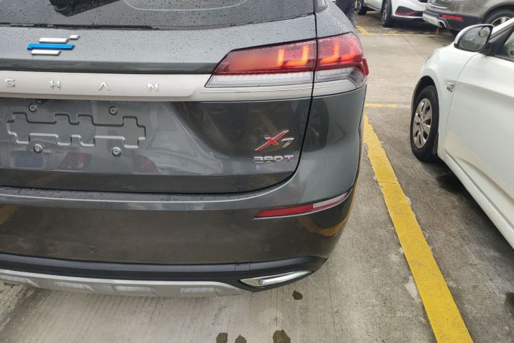 Used CHANGAN OSHAN X7 2020 1.5T Automatic Flagship Edition Exterior 7
