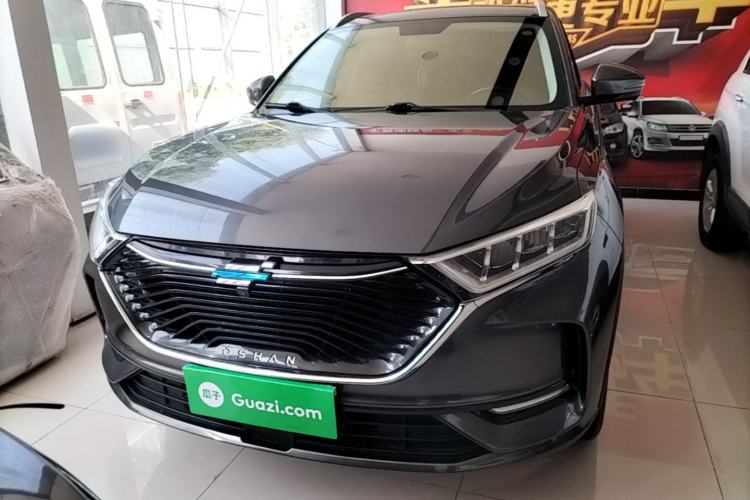 Used CHANGAN OSHAN X7 2020 1.5T Automatic Luxury Model Front