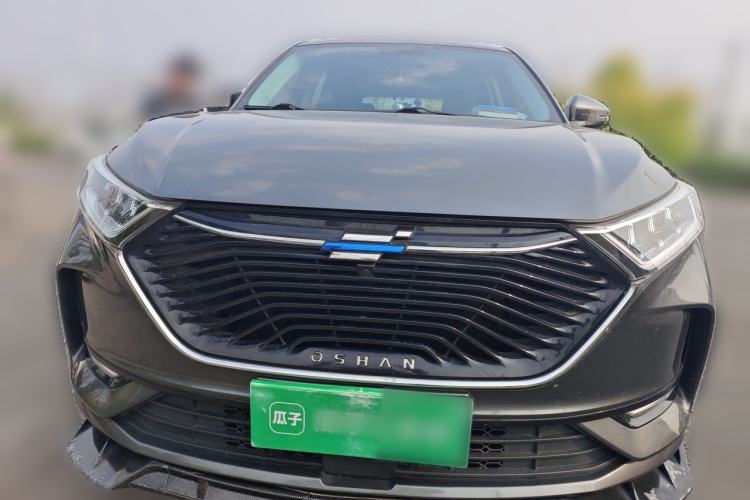 Used CHANGAN OSHAN X7 2020 1.5T Automatic Luxury Version Front
