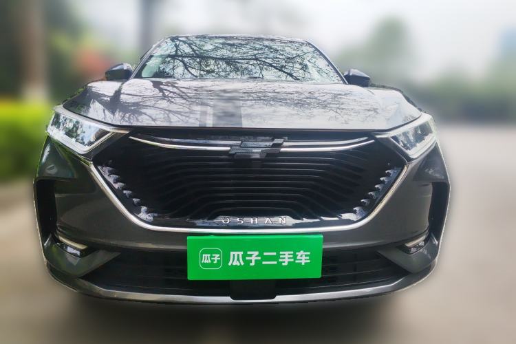 Used CHANGAN OSHAN X7 2020 1.5T Automatic Luxury Version Front