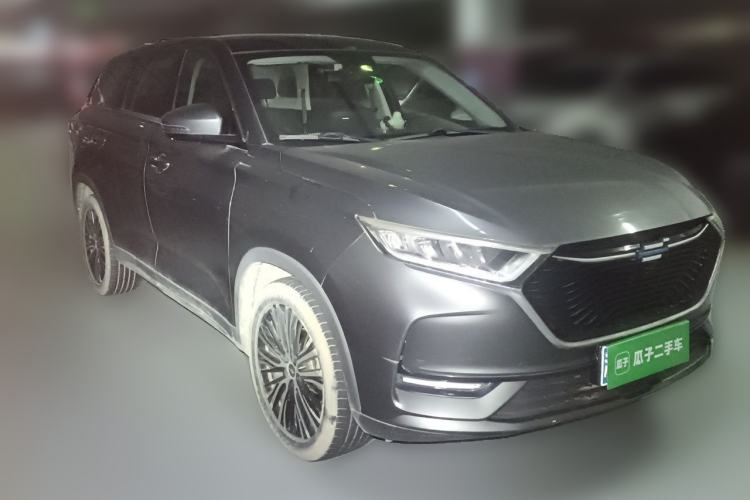 Used CHANGAN OSHAN X7 2020 1.5T Automatic Luxury Version Front Right 45 Deg