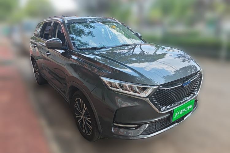 Used CHANGAN OSHAN X7 2020 1.5T Automatic Prestige Edition Front Right 45 Deg