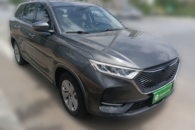 Used CHANGAN OSHAN X7 2020 1.5T Automatic Elite Edition Front Right 45 Deg