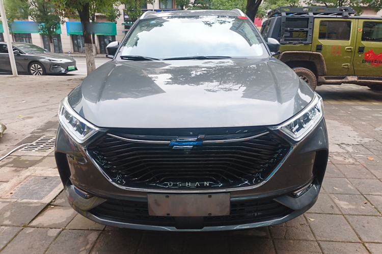 Used CHANGAN OSHAN X7 2020 1.5T Automatic Luxury Model Front