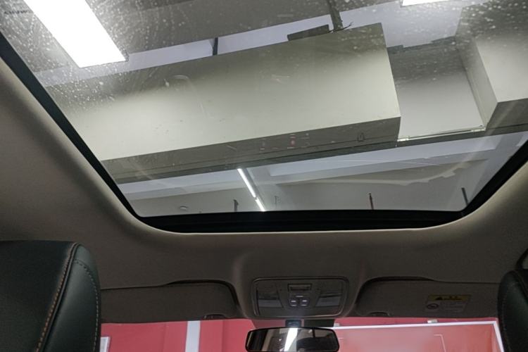 Used CHANGAN OSHAN X7 2020 1.5T Automatic Luxury Model Headliner