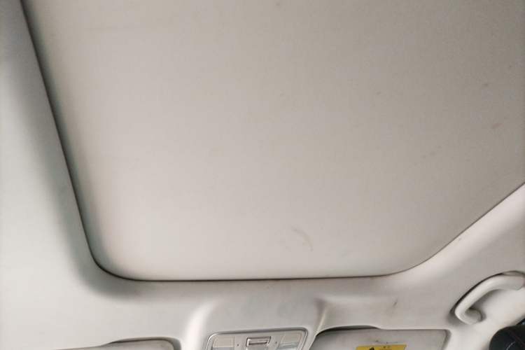 Used CHANGAN OSHAN X7 2020 1.5T Automatic Prestige Edition Headliner
