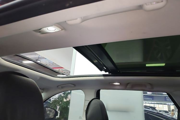 Used CHANGAN OSHAN X7 2020 1.5T Automatic Prestige Edition Headliner