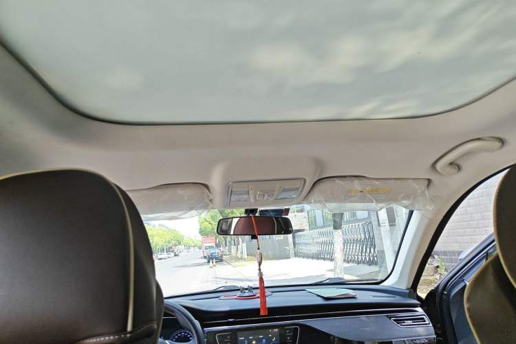 Used CHANGAN OSHAN X7 2020 1.5T Automatic Luxury Version Headliner