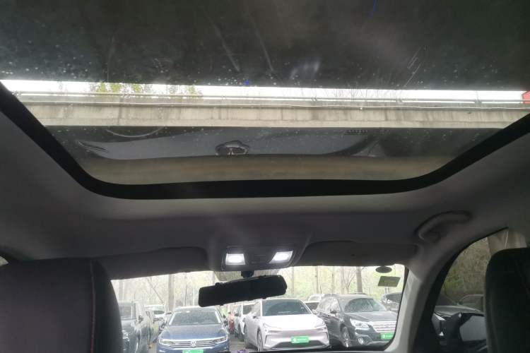 Used CHANGAN OSHAN X7 2020 1.5T Automatic Luxury Version Headliner