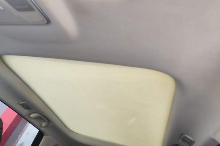 Used CHANGAN OSHAN X7 2020 1.5T Automatic Luxury Version Headliner