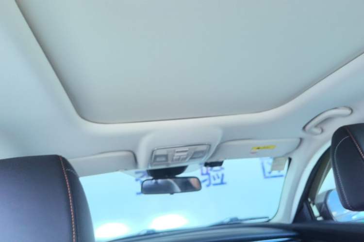 Used CHANGAN OSHAN X7 2020 1.5T Automatic Parking with Facial Recognition – Spacey & Carefree Edition Headliner