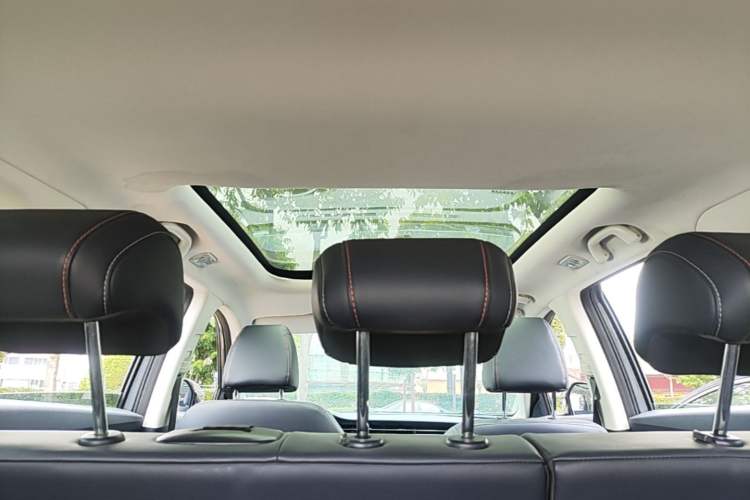 Used CHANGAN OSHAN X7 2020 1.5T Automatic Luxury Version Headliner