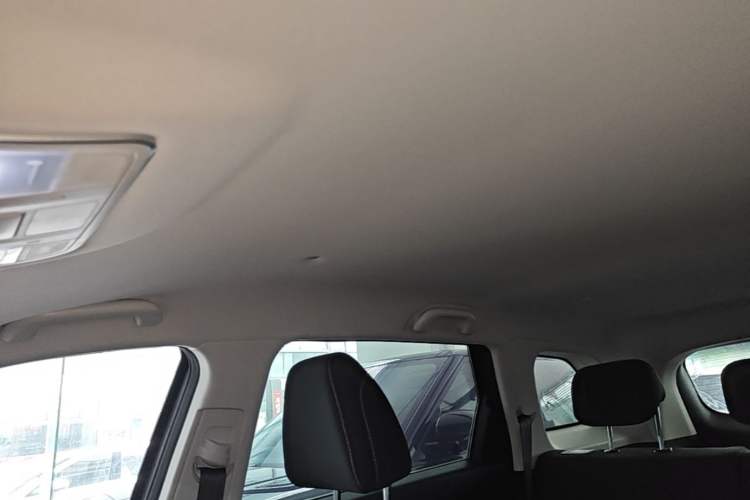 Used CHANGAN OSHAN X7 2020 1.5T Automatic Elite Edition Headliner