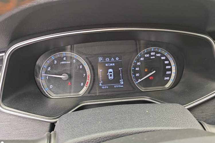 Used CHANGAN OSHAN X7 2020 1.5T Automatic Luxury Model Instrument Cluster