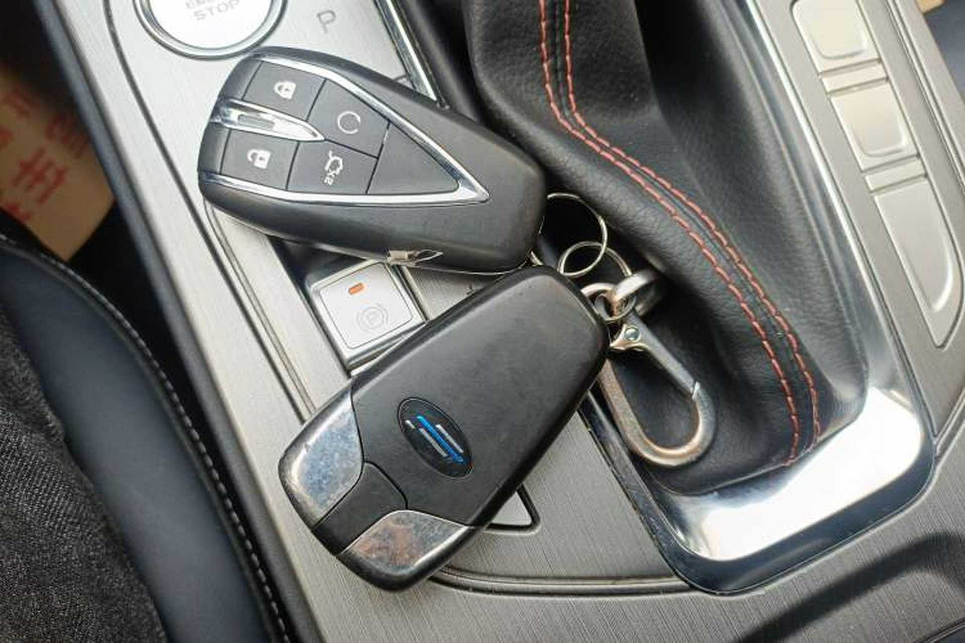 Used CHANGAN OSHAN X7 2020 1.5T Automatic Luxury Version Interior 1