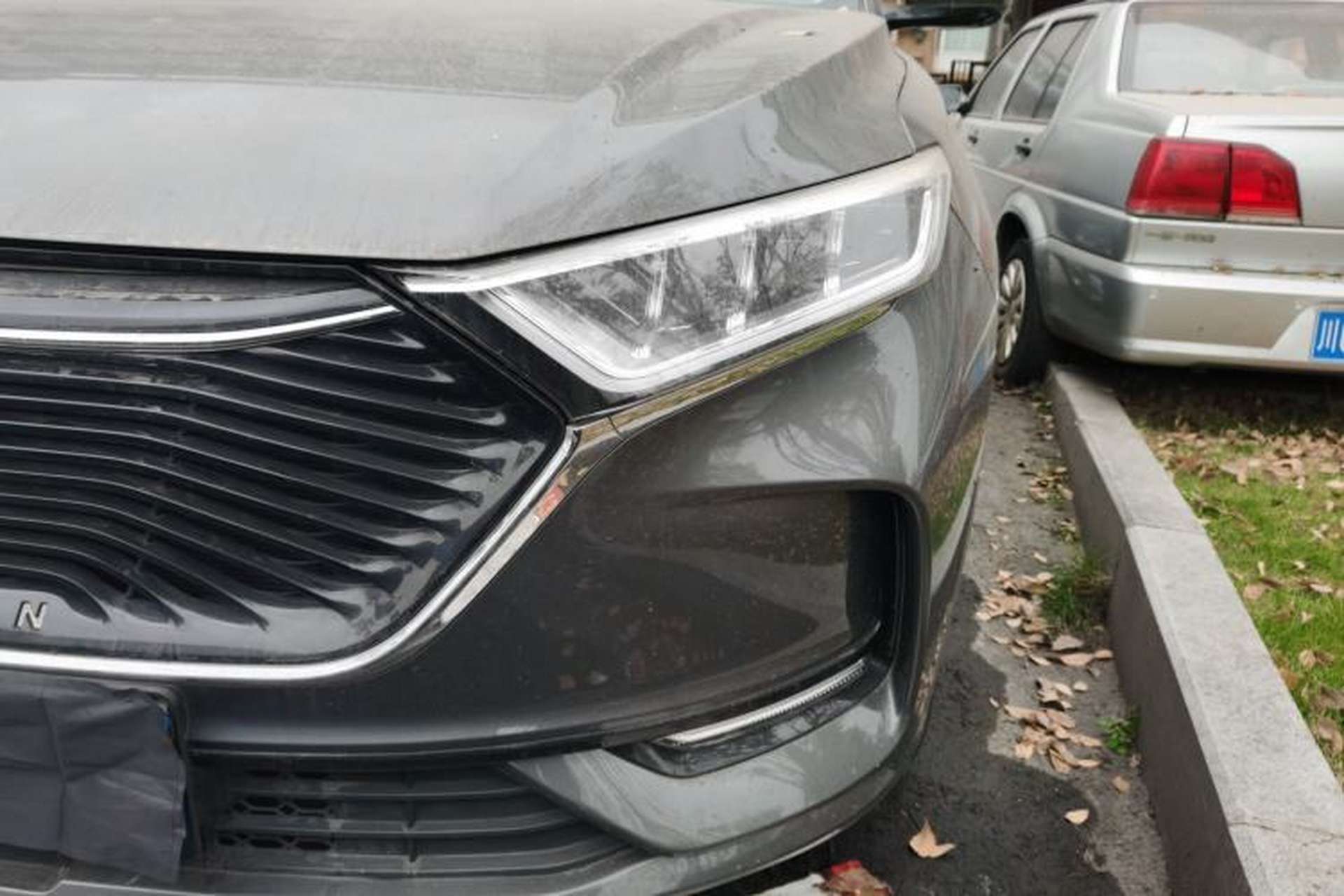 Used CHANGAN OSHAN X7 2020 1.5T Manual Elite Edition Left Front Headlight