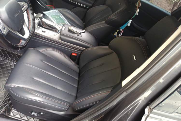 Used CHANGAN OSHAN X7 2020 1.5T Automatic Luxury Model Left Front Seat