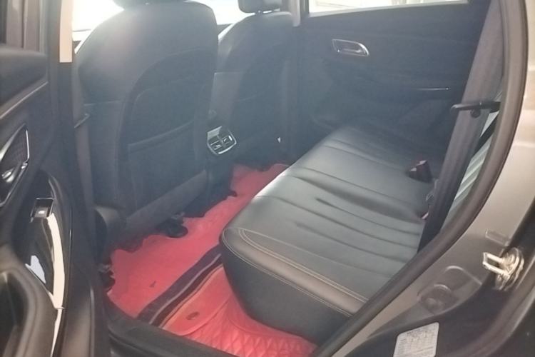 Used CHANGAN OSHAN X7 2020 1.5T Automatic Luxury Model Left Rear Seat