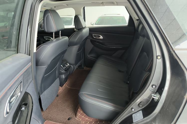 Used CHANGAN OSHAN X7 2020 1.5T Automatic Luxury Model Left Rear Seat