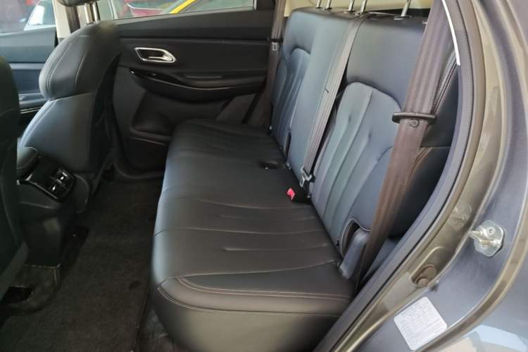 Used CHANGAN OSHAN X7 2020 1.5T Manual Luxury Version Left Rear Seat