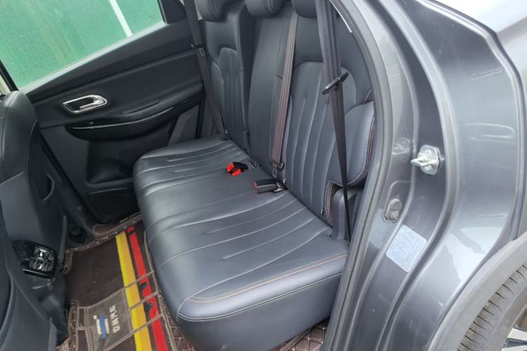 Used CHANGAN OSHAN X7 2020 1.5T Automatic Luxury Version Left Rear Seat