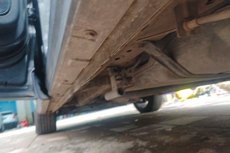 Used CHANGAN OSHAN X7 2020 1.5T Automatic Luxury Model Left Side Sill