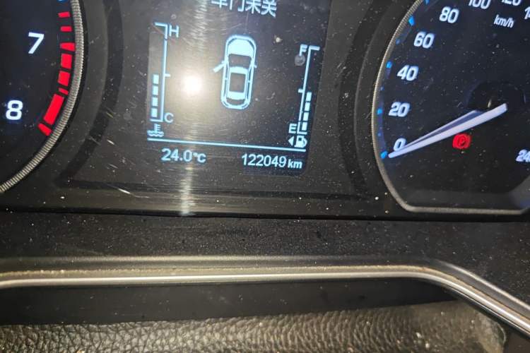 Used CHANGAN OSHAN X7 2020 1.5T Automatic Prestige Edition Odometer Close Up