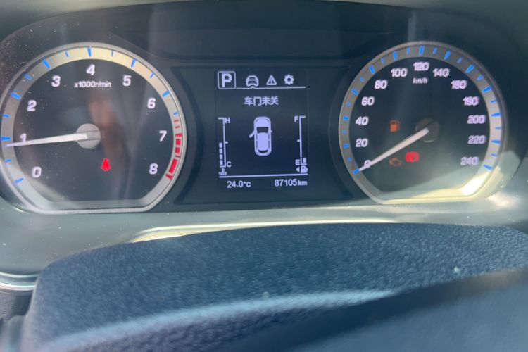 Used CHANGAN OSHAN X7 2020 1.5T Automatic Luxury Version Odometer Close Up