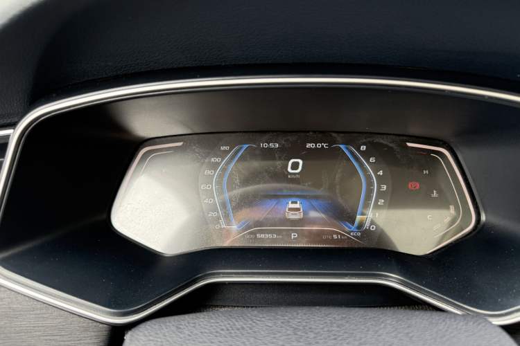 Used CHANGAN OSHAN X7 2020 1.5T Automatic Pilot Edition Odometer Close Up