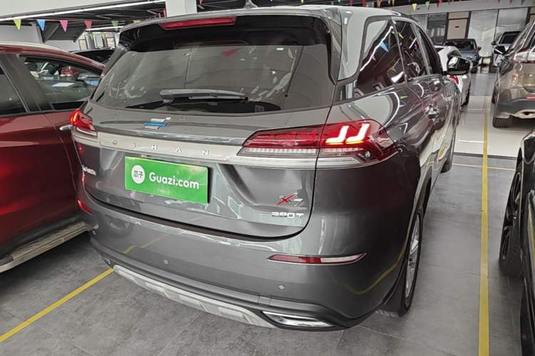 Used CHANGAN OSHAN X7 2020 1.5T Automatic Elite Edition Rear Right 45 Deg