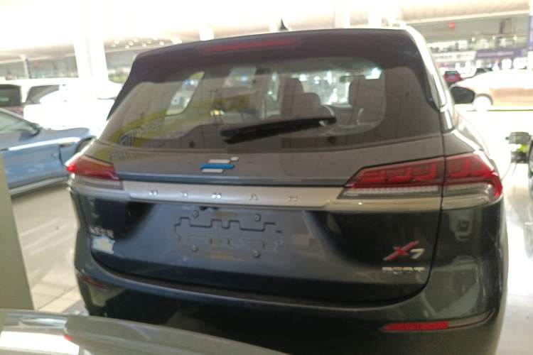Used CHANGAN OSHAN X7 2020 1.5T Automatic Flagship Edition Rear