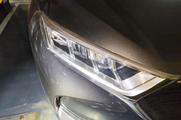 Used CHANGAN OSHAN X7 2020 1.5T Automatic Luxury Version Right Front Headlight