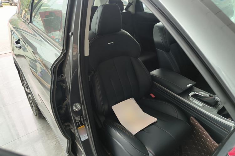 Used CHANGAN OSHAN X7 2020 1.5T Automatic Luxury Model Right Front Seat
