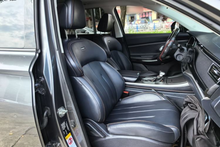 Used CHANGAN OSHAN X7 2020 1.5T Automatic Prestige Edition Right Front Seat
