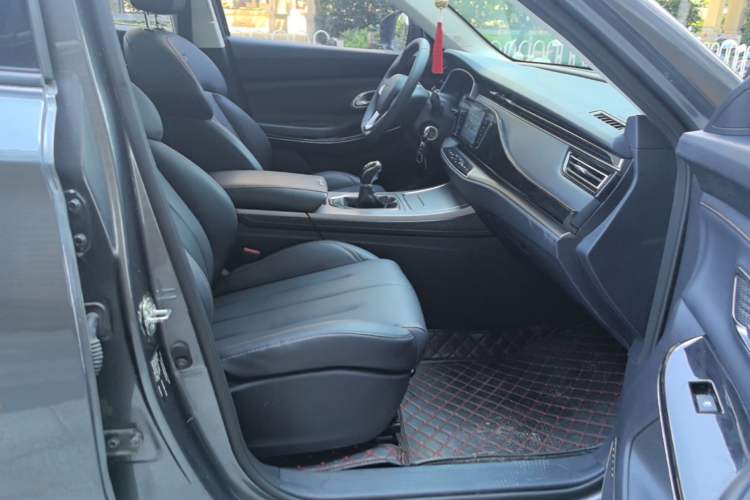 Used CHANGAN OSHAN X7 2020 1.5T Manual Luxury Version Right Front Seat