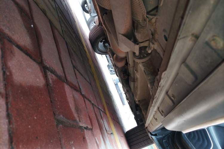 Used CHANGAN OSHAN X7 2020 1.5T Automatic Prestige Edition Right Side Sill