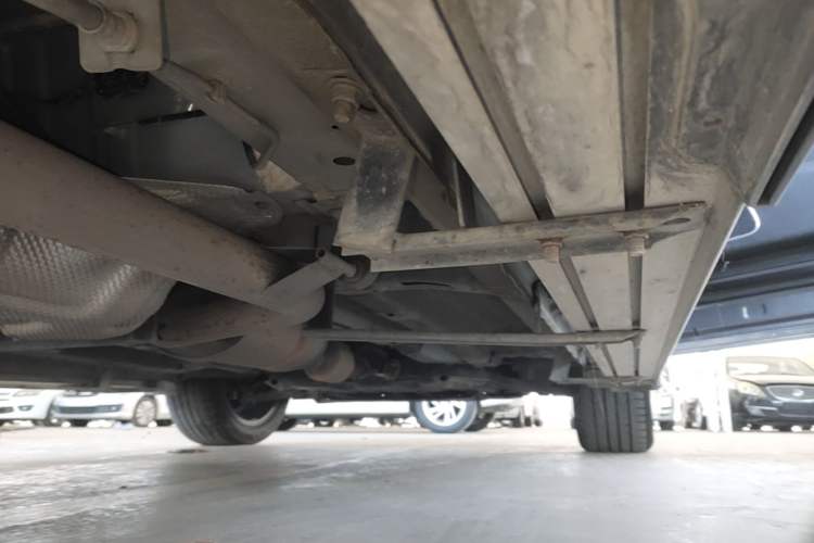 Used CHANGAN OSHAN X7 2020 1.5T Automatic Prestige Edition Right Side Sill