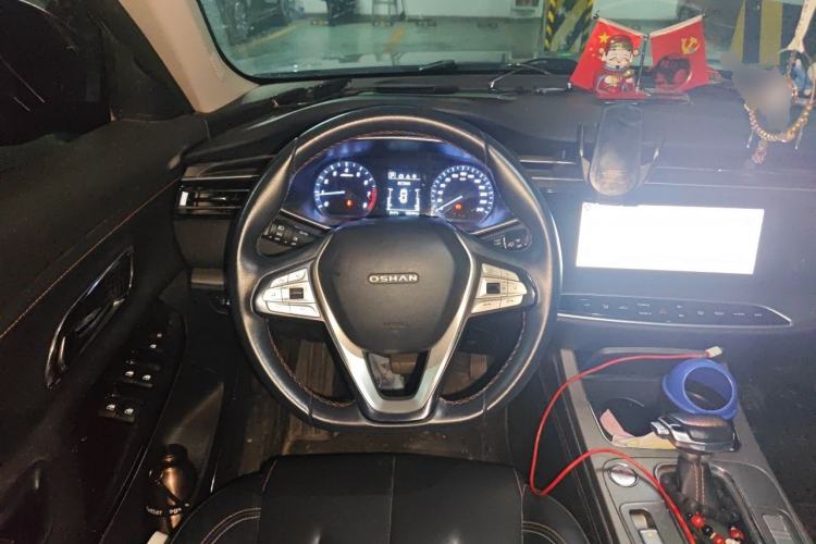 Used CHANGAN OSHAN X7 2020 1.5T Automatic Prestige Edition Steering Wheel