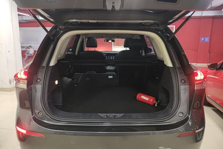 Used CHANGAN OSHAN X7 2020 1.5T Automatic Luxury Model Trunk