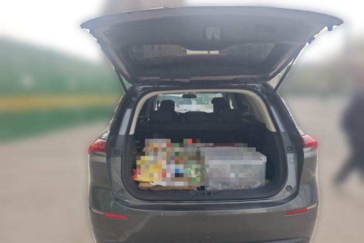 Used CHANGAN OSHAN X7 2020 1.5T Automatic Elite Edition Trunk