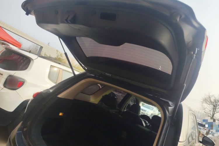 Used CHANGAN OSHAN X7 2020 1.5T Automatic Luxury Version Trunk